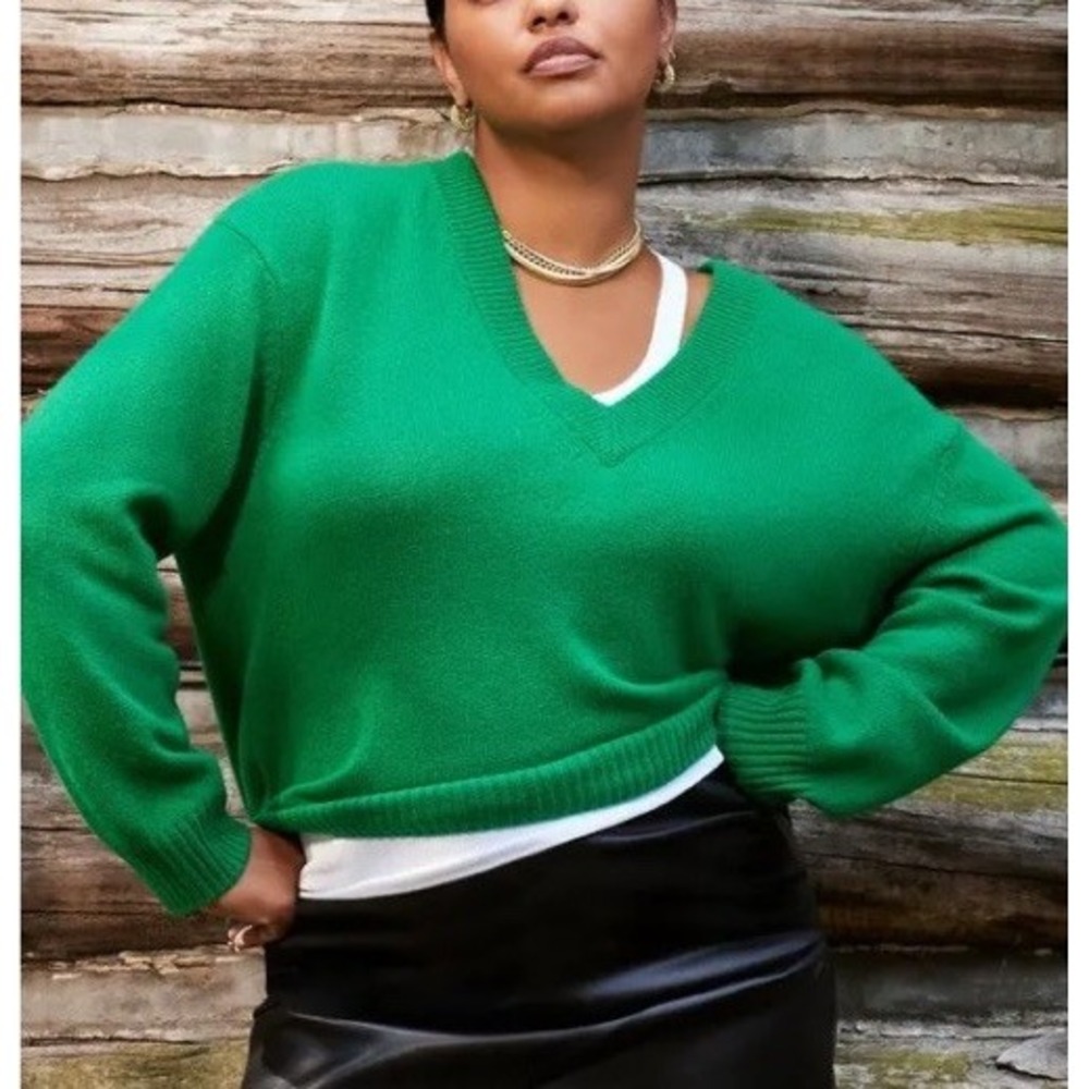 Aqua Cashmere Green V Drop Pullover Sweater Women's Size XS